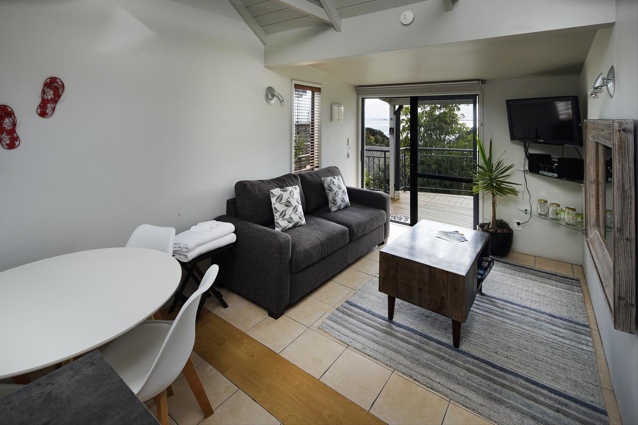 Palm Waiheke Island Resort - Stay Waiheke Palm Beach Екстериор снимка